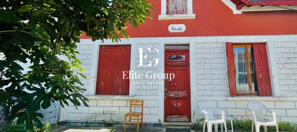 2 bedrooms House in Rochefort, France No. 282354 8