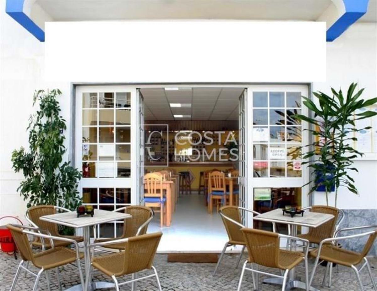  محل تجاري في Lagoa, Portugal 712متر مربع رقم 8022