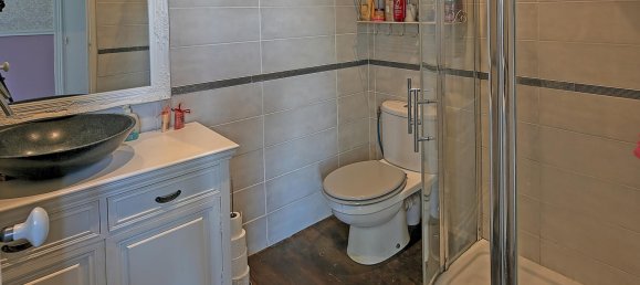 5 bedrooms House in Charente, France No. 334428 9