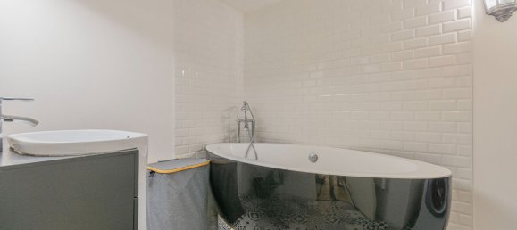 3 bedrooms Duplex in Bordeaux, France No. 329794 4