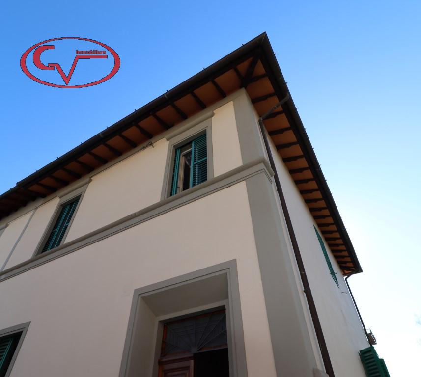 8 rooms Villa in Montevarchi, Italy No. 234132