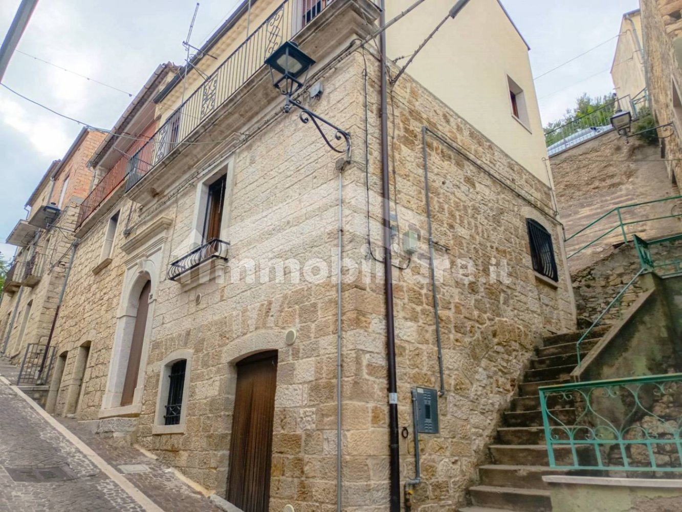 5 rooms Building in Castelbottaccio, Italy No. 278225