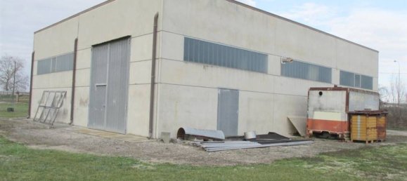 300m² Warehouse in Ostellato, Italy No. 65421 5