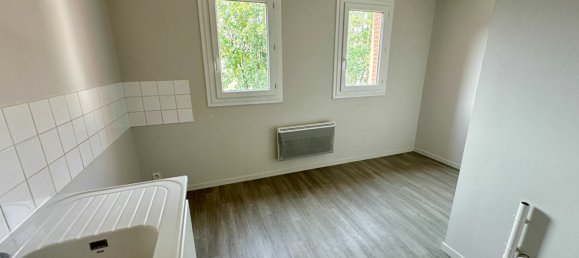 3 bedrooms House in Tours, France No. 273486 5