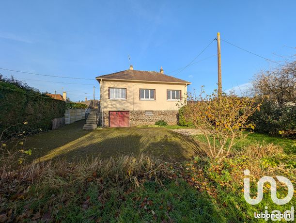 Casa de 2 dormitorios en La Chapelle-Saint-Aubin, France No. 308330