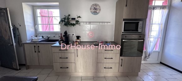 3 bedrooms House in Ciron, France No. 49704 4