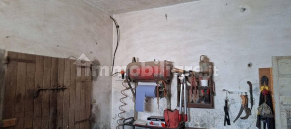 4 bedrooms House in Alfonsine, Italy No. 327240 10