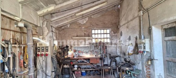 4 bedrooms House in Alfonsine, Italy No. 327240 30