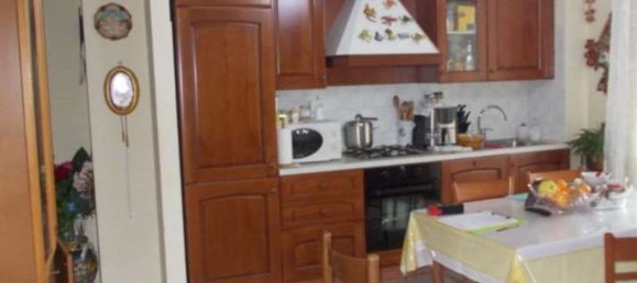 3 غرف نوم شقة في Limbiate, Italy رقم 373795 7