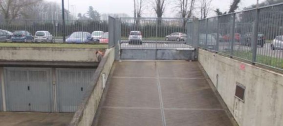 3 غرف نوم شقة في Limbiate, Italy رقم 373795 25