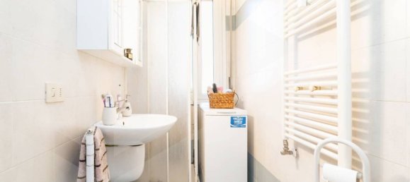 Studio in Milan, Italy No. 241328 14