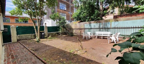 Studio in Arcueil, France, Nr. 180063 5