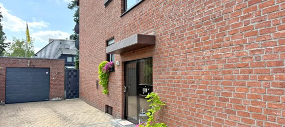 4 rooms Apartment in Dusseldorf, Germany No. 339011 2