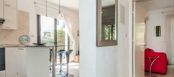 2 bedrooms Villa in Paphos, Cyprus No. 7004 11