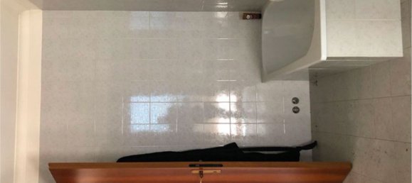 3 rooms Apartment in Venice, Italy No. 53177 4