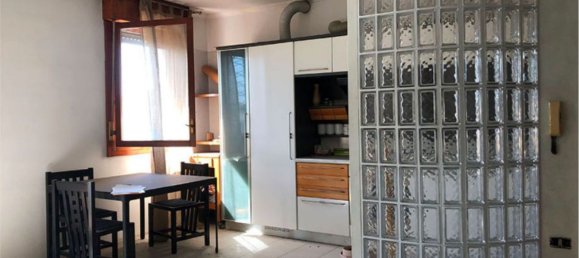 3 rooms Apartment in Venice, Italy No. 53177 14