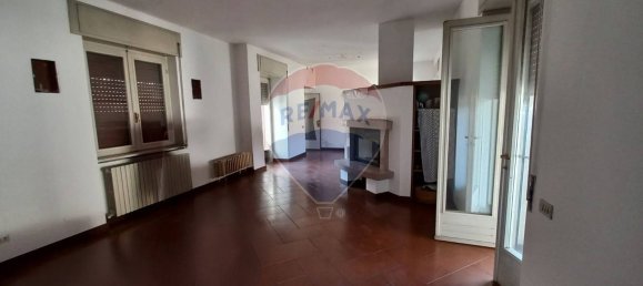 6-Zimmer Wohnung in Somma Lombardo, Italy, Nr. 56969 5