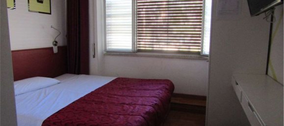 10غرفة شقة في Syracuse, Italy رقم 250316 18