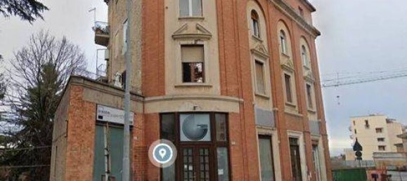 Propriété commerciale à Macerata, Italy 150m² No. 105927 2