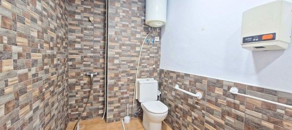 5 bedrooms Commercial property in Malaga, Spain No. 180144 19