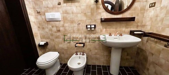 Дом с 2 спальнями в Массино Висконти, Италия № 167137 17