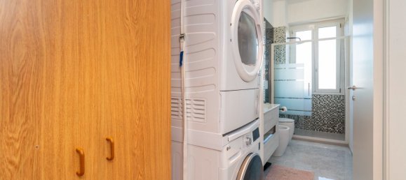 3 bedrooms Apartment in Turin, Italy No. 339622 20