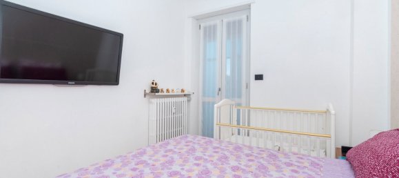 3 bedrooms Apartment in Turin, Italy No. 339622 10