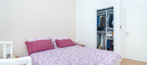 3 bedrooms Apartment in Turin, Italy No. 339622 11