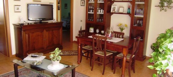 5-Zimmer Wohnung in Foiano della Chiana, Italy, Nr. 228398 2