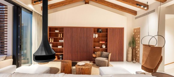 5 bedrooms Villa in Marbella, Spain No. 105792 17