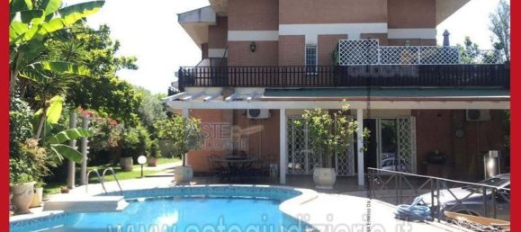 5 bedrooms Apartment in Rome, Italy No. 330864 8