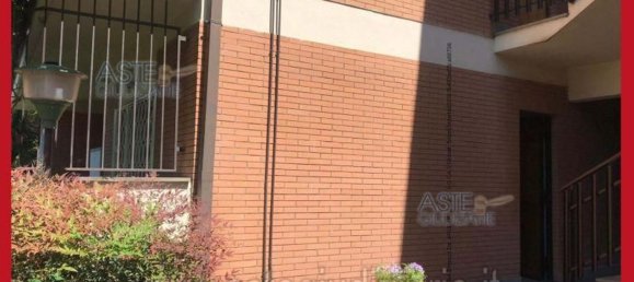 5 bedrooms Apartment in Rome, Italy No. 330864 9