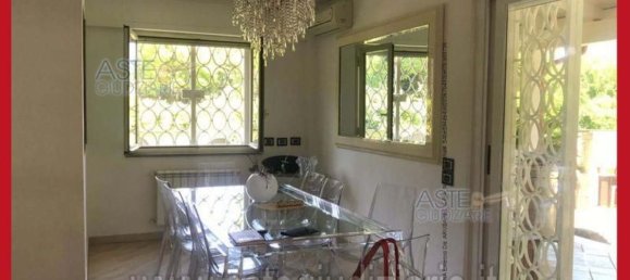 5 bedrooms Apartment in Rome, Italy No. 330864 22