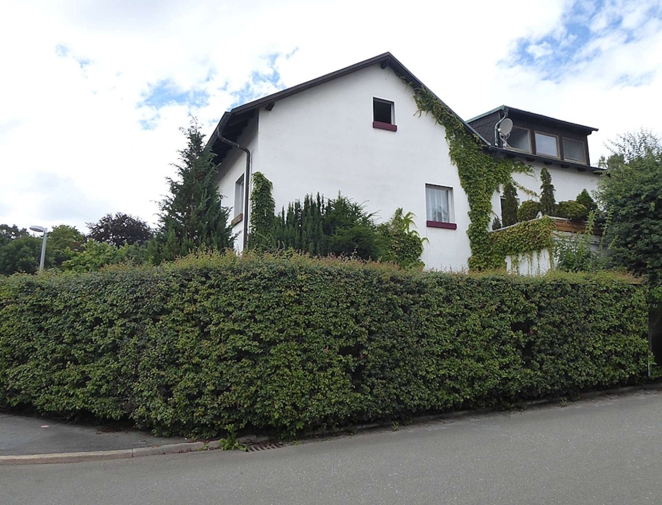 10غرفة تاون هاوس في Hof, Germany رقم 339038