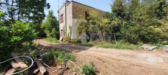 10 rooms House in Coccaglio, Italy No. 110150 7