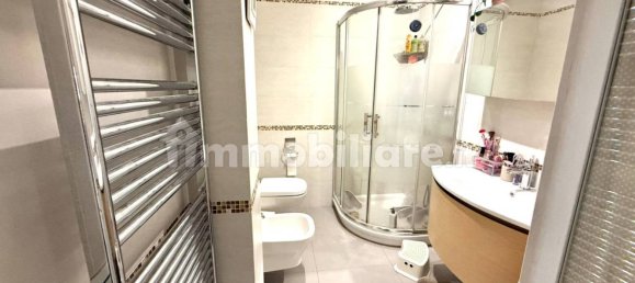 Apartamento de 2 dormitorios en Bari, Italy No. 374456 19