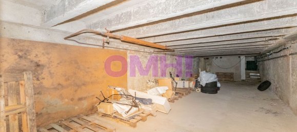 250m² Warehouse in Fagnano Olona, Italy No. 336409 32