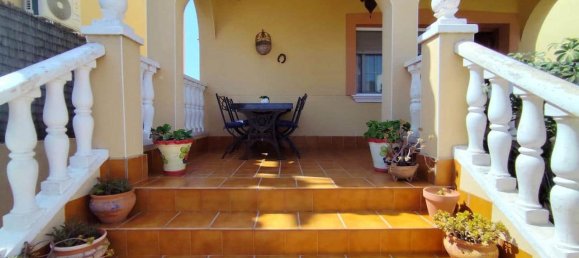 3 bedrooms House in Torrevieja, Spain No. 188106 3