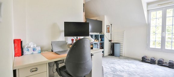 4 chambres Maison à Saint-Germain-de-la-Grange, France No. 163510 12