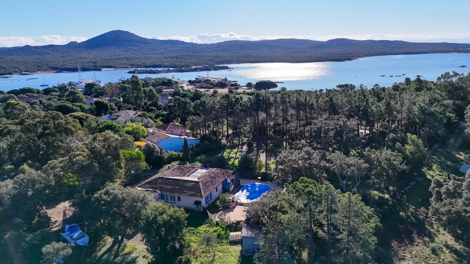 4 chambres Villa à Pianottoli-Caldarello, France No. 45096