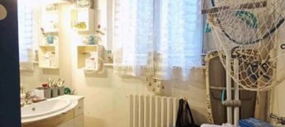 Casa de 3 dormitorios en Bolbec, France No. 354930 10