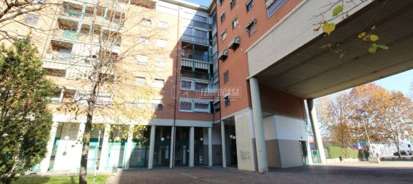 2 rooms Commercial property in Nichelino, Italy No. 113473 2