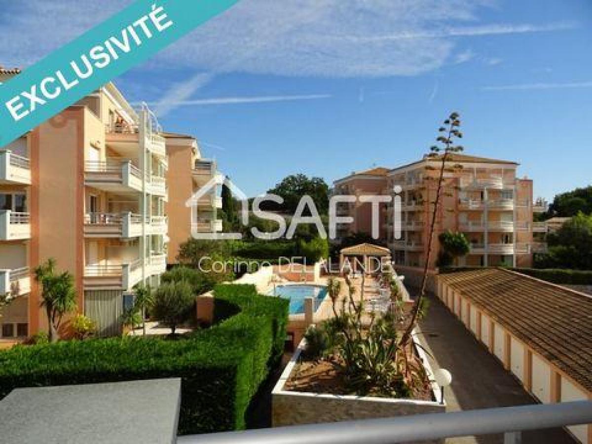 Studio in Frejus, France No. 8963