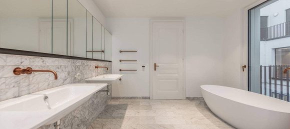 4-salle Appartement à Vienna, Austria No. 123348 3