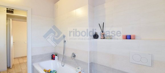 2 غرف نوم شقة في Seregno, Italy رقم 136798 25