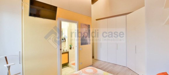 2 غرف نوم شقة في Seregno, Italy رقم 136798 12