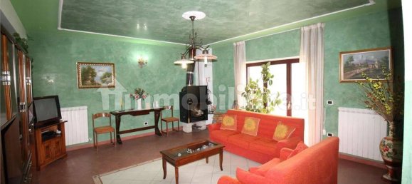 7 bedrooms Apartment in Canistro, Italy No. 170696 4
