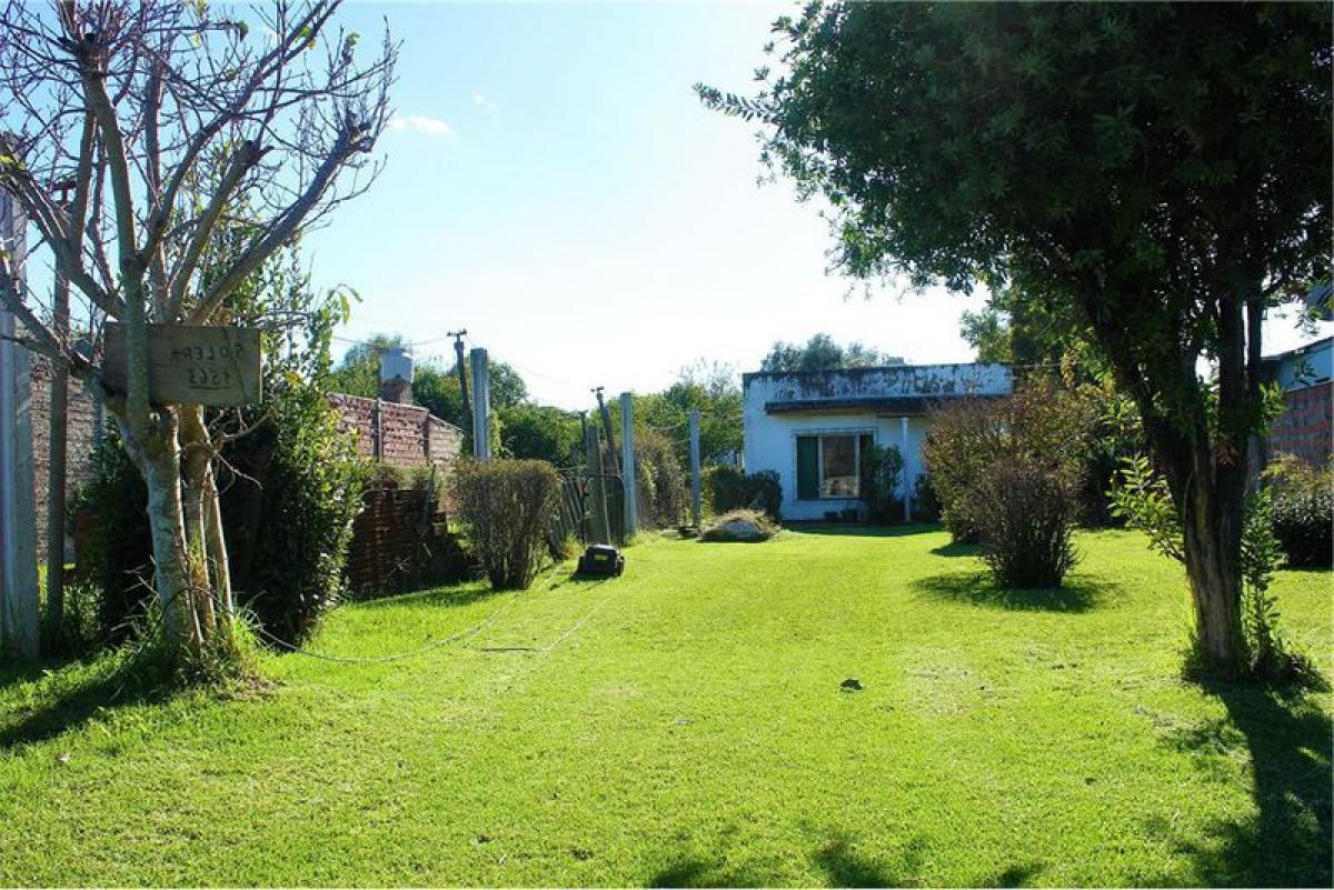 2 bedrooms Land in Malvinas Argentinas, Argentina No. 49809