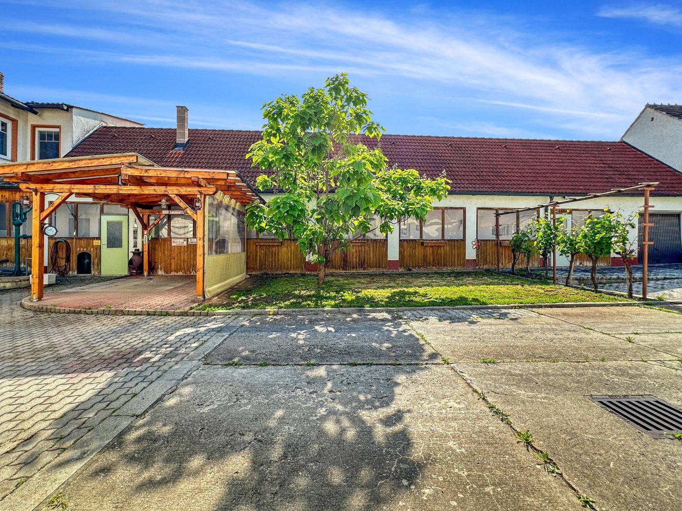 8غرفة منزل في Bernhardsthal, Austria رقم 130414