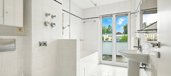 Дуплекс с 2 спальнями в Грюнау, Германия № 320649 16